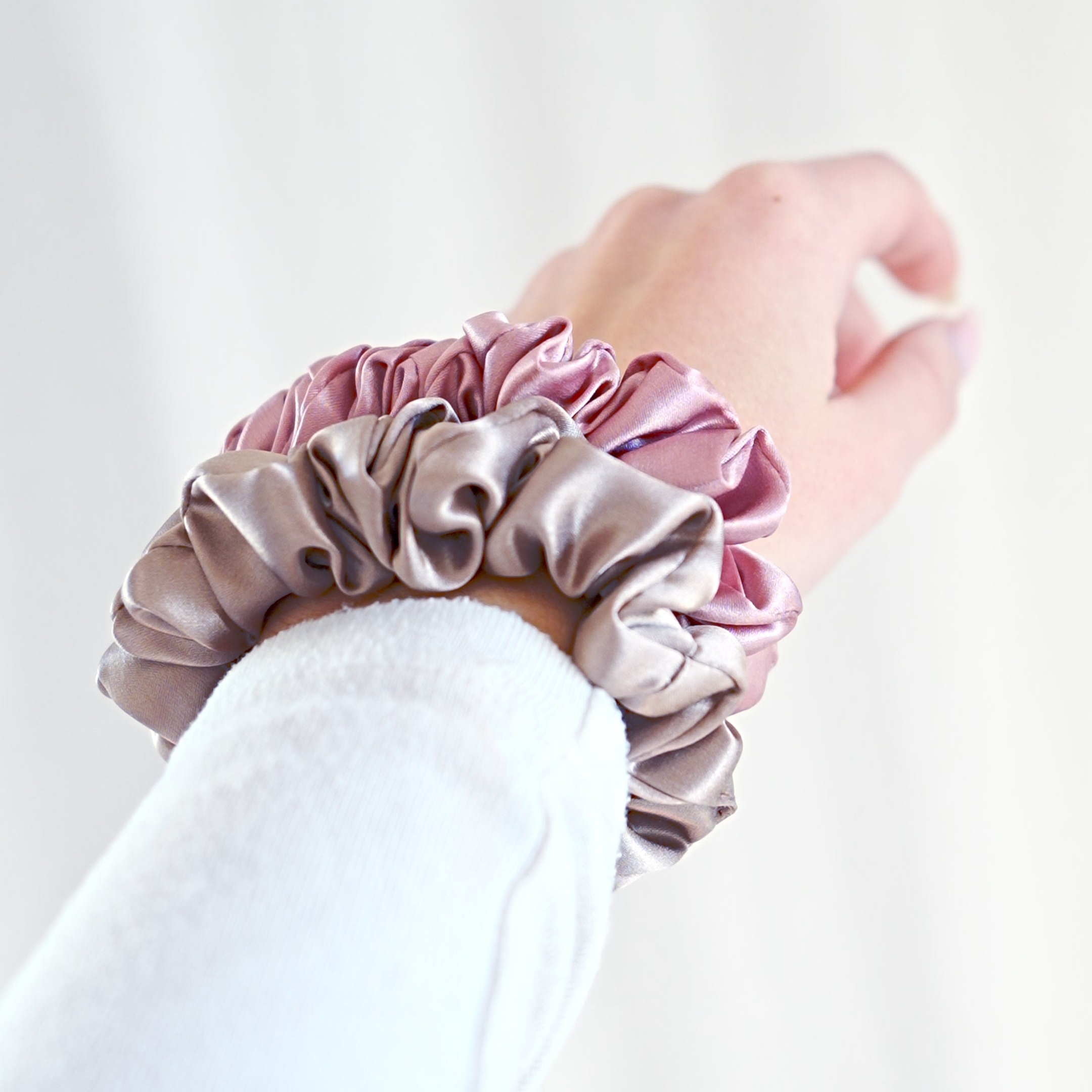 Sovasana SidenScrunchie 22 momme 6A