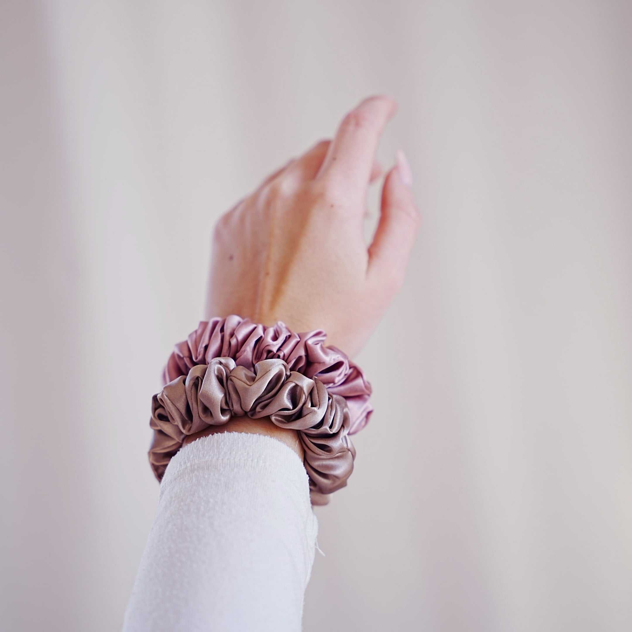 Sovasana SidenScrunchie 22 momme 6A